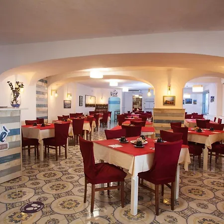 Ischia Onda Blu Hotel 3*